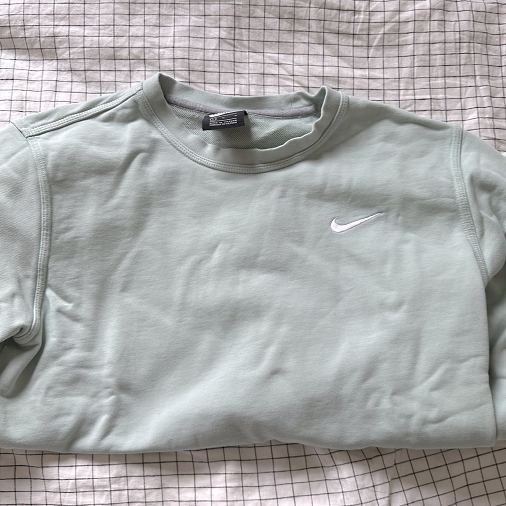 mint green nike crewneck
